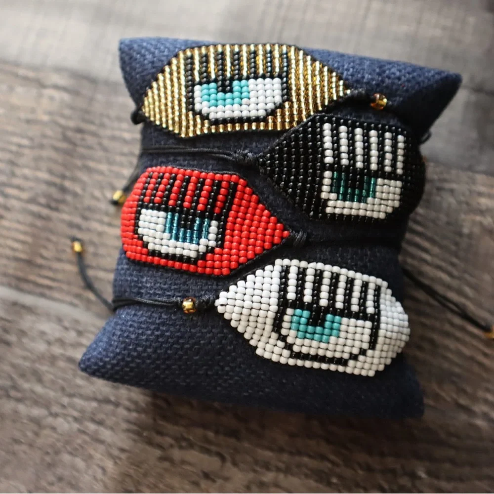 White Evil Eye Miyuki Seed Bead Bracelet